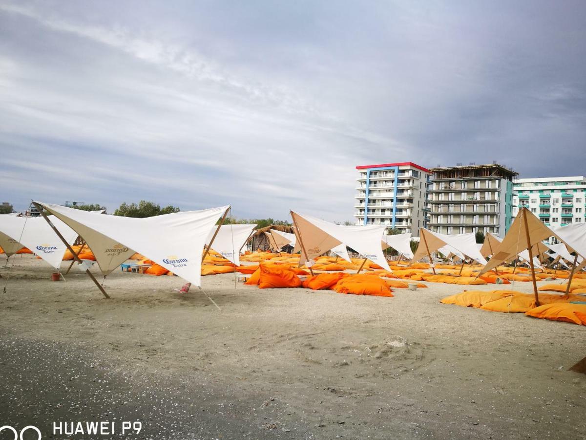 Luxury Studio 42 De Silva Mamaia Εξωτερικό φωτογραφία