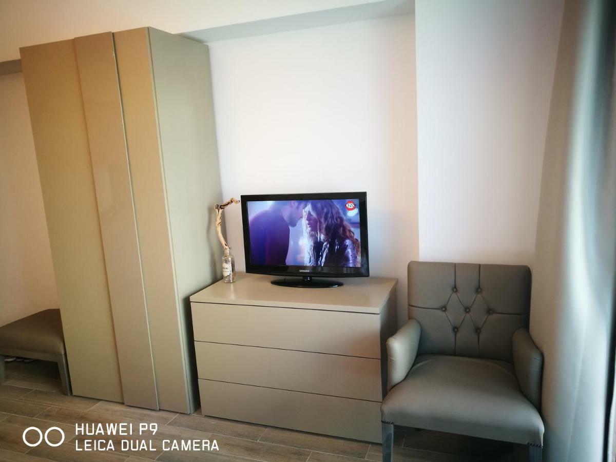 Luxury Studio 42 De Silva Mamaia Εξωτερικό φωτογραφία